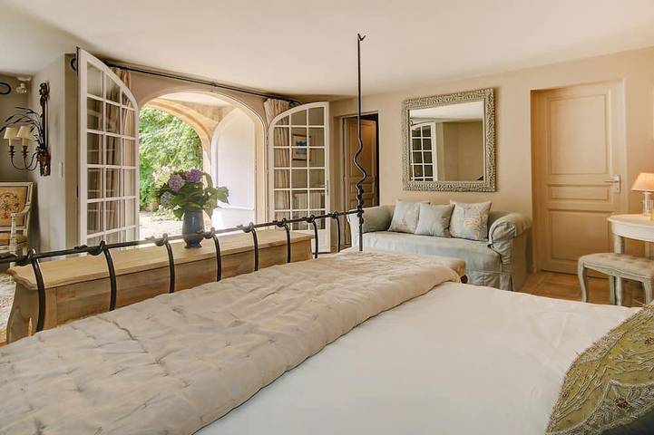 Location de vacances pour 14 personnes, avec jardin à Tourtoirac - 2