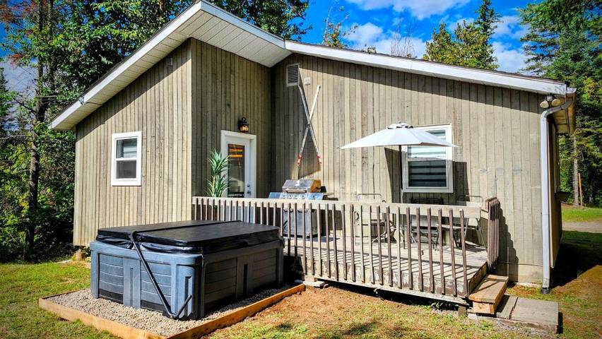 Chalet pour 4 personnes, avec jacuzzi et balcon