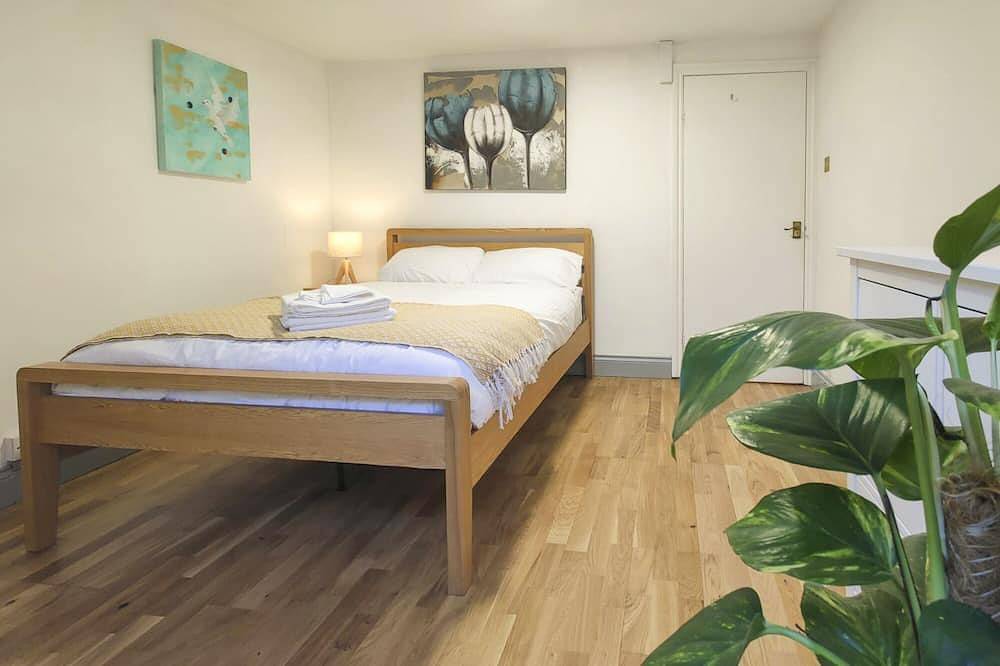 Entire apartment, Your Place in Bristol Close to Temple Meads Station, City & Harbourside in Bristol, South West England