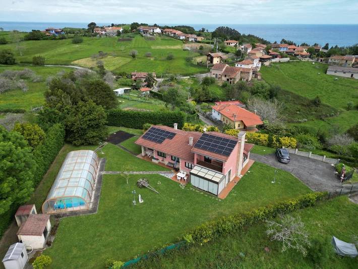 Maison de vacances pour 6 personnes, avec vue ainsi que piscine et jardin - 1