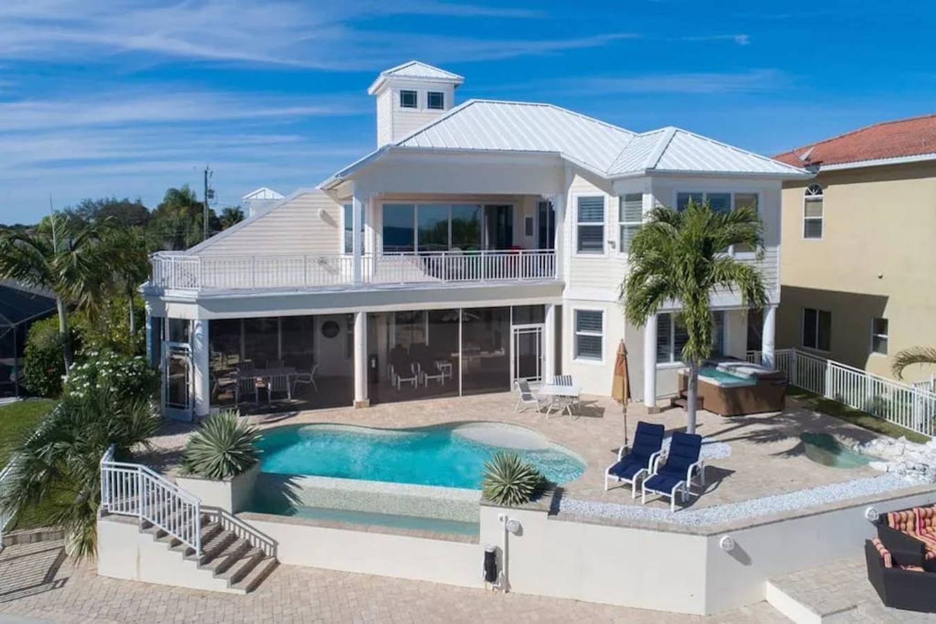 3107 Riverhouse Pearl - Marvelous Riverfront View in Cape Coral, Southwest Florida