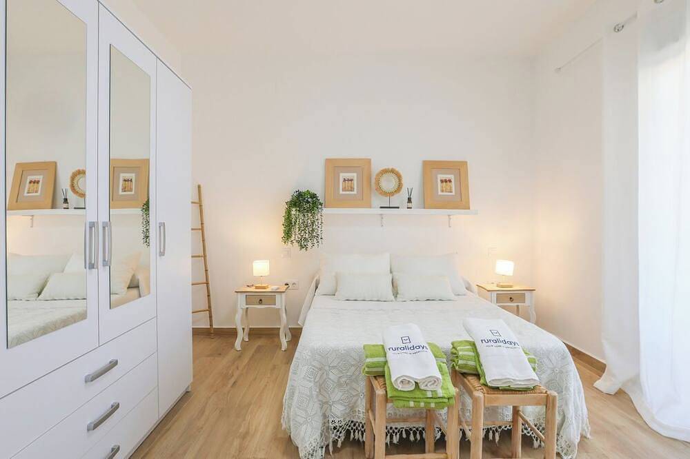 Casa Caraza Almodóvar del Río by Ruralidays in Almodóvar del Río, Province de Córdoba