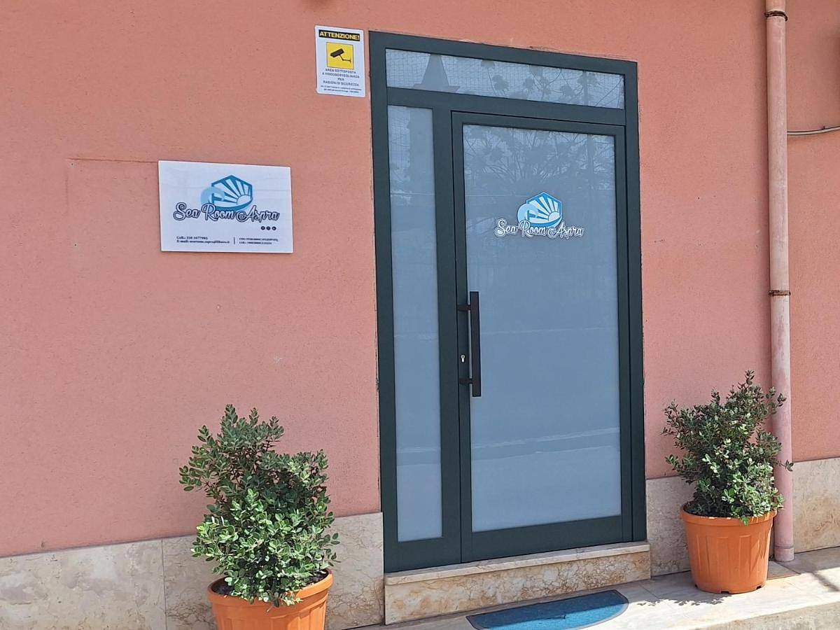Large Double Room in Aspra, Bagheria