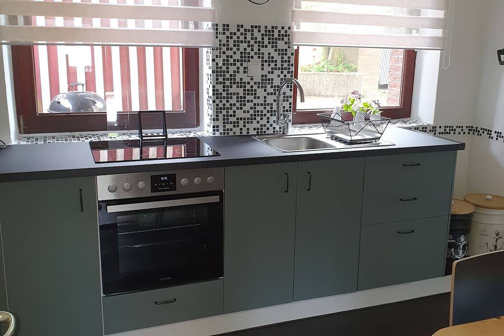 Ganze Wohnung, Warmherzige Ferienwohnung in guter Lage für alles was im Urlaub unternommen wird in Ahrensbök, Ostholstein