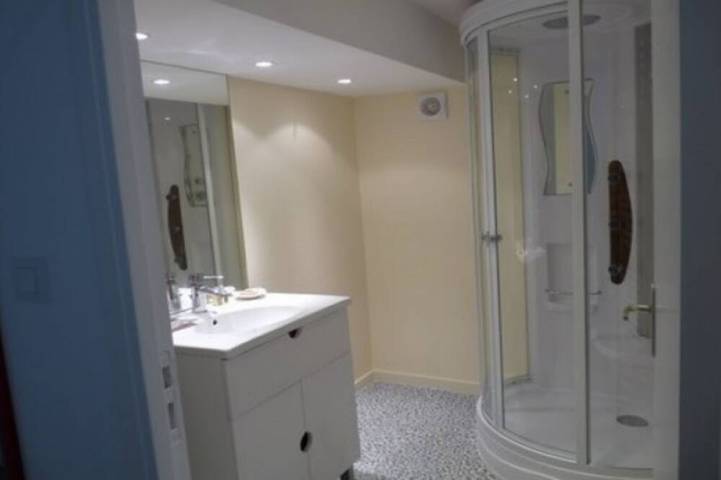 Gîte pour 4 personnes, avec jardin et terrasse à Landunvez - 3