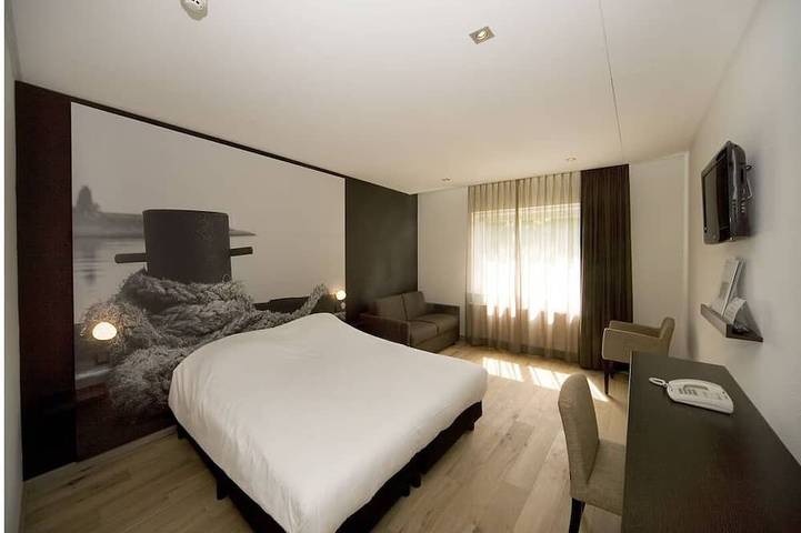 Hotel for 3 people in North Sea Netherlands