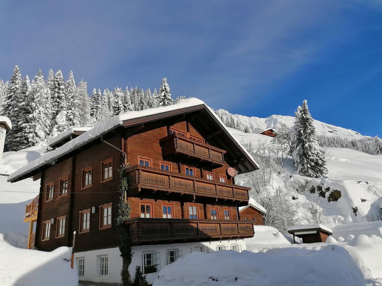 Ganze Ferienwohnung, Ferienwohnung für 4 Personen mit Ausblick in Hopfgarten in Defereggen, Bezirk Lienz
