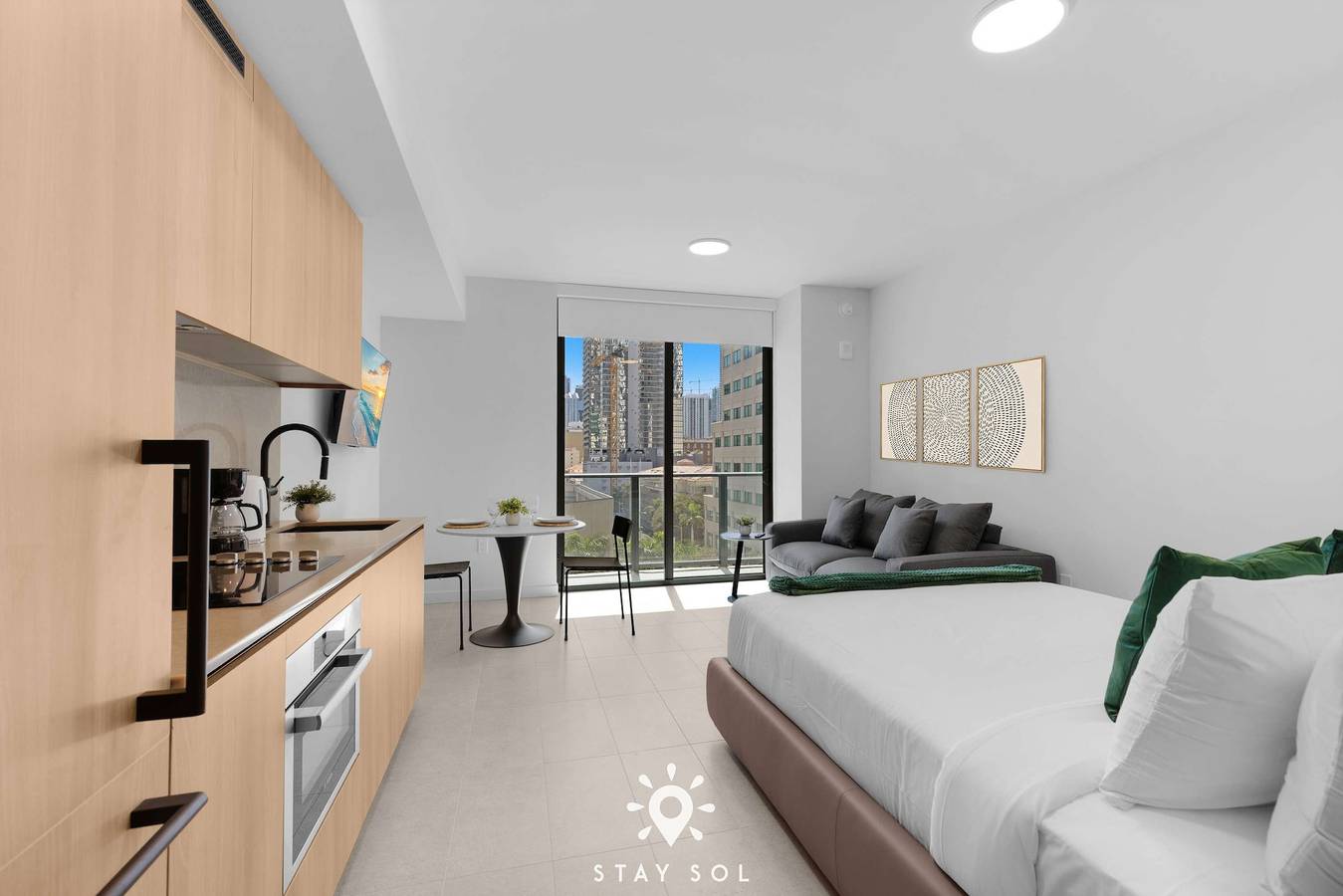 Ganze Wohnung, Elite Stay with Rooftop Vibes Studio in Miami, Florida