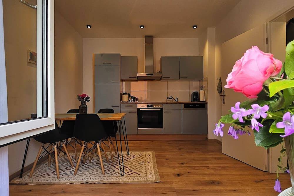 Ganze Wohnung, Dimi Living nah am Centro in Oberhausen, Ruhrgebiet