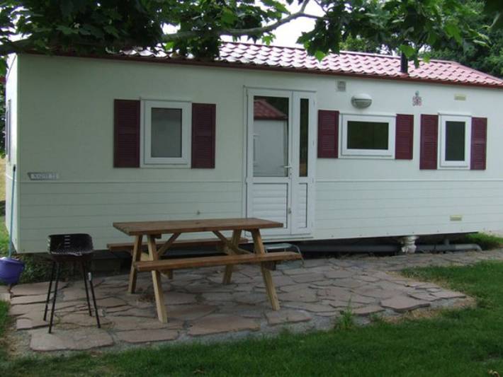 Camping pour 5 personnes, avec Terrasse