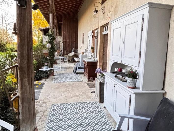 Location de vacances pour 4 personnes, avec vue et jardin à Romenay - 2