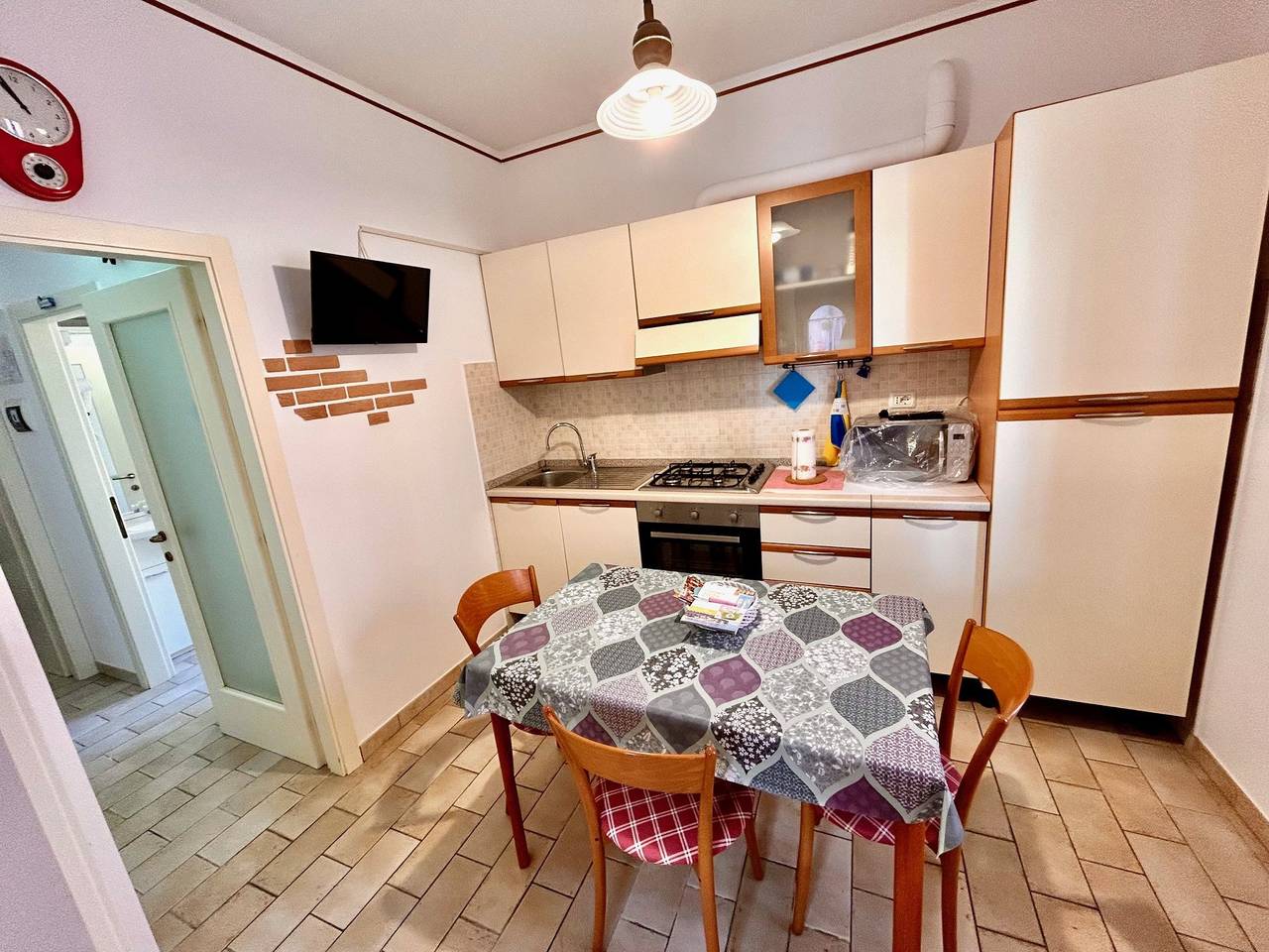 Appartement entier, Caratteristico bilocale nei vicoli del centro in Numana, Riviera del Conero