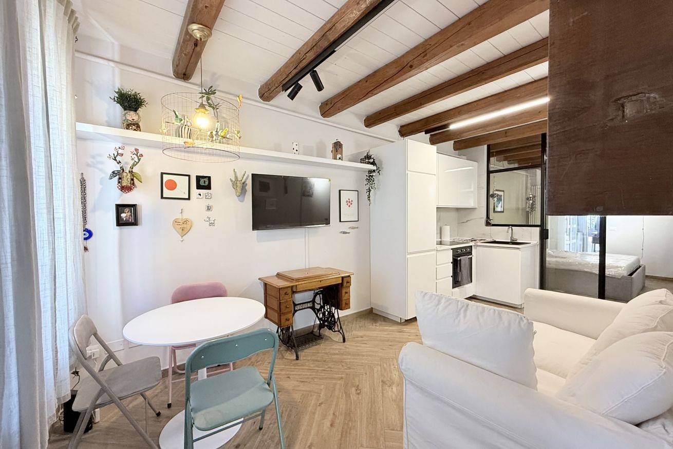 Apartamento entero, Se212 – Senigallia, charming one-bedroom apartment in the city center with private courtyard in Senigallia, Senigallia (Municipality)