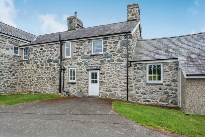 Holiday rental for 8 people, with Garden in Dyffryn Ardudwy