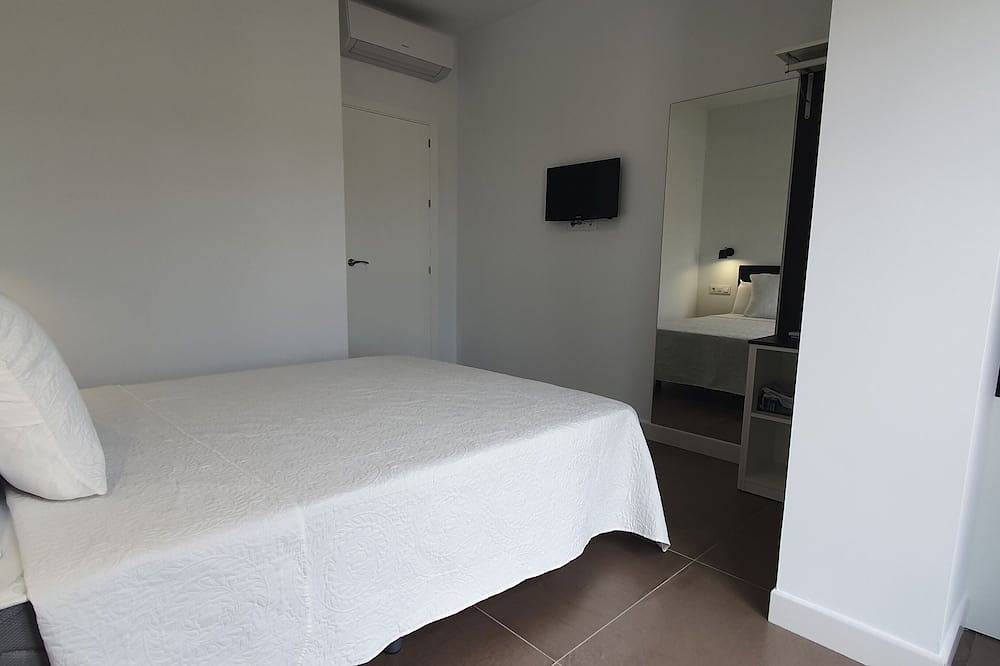 Apartamento entero, Apto. Ricardo A 8 Km De Sevilla Junto Estacion Cercanias in San José de la Rinconada, La Rinconada
