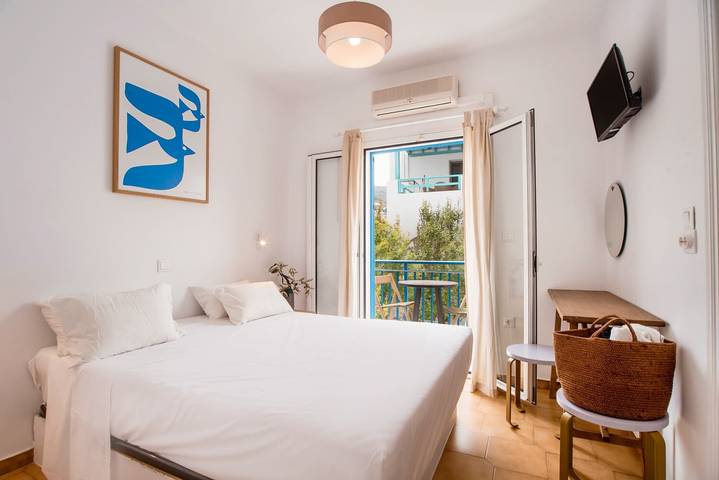 Appartamento per 2 persone, con balcone e giardino in Paros