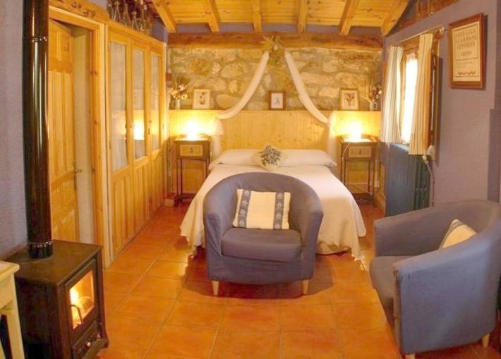 Casa rural para 2 personas, con Terraza además de Jardín y Vistas en Braojos de la Sierra