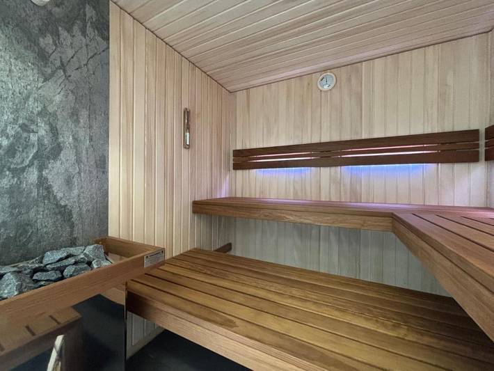 Gîte pour 2 personnes, avec sauna et balcon ainsi que vue et piscine dans Brandmatt - 3