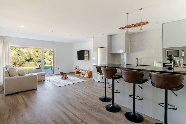 Casa de vacaciones para 3 personas, con vistas al lago y jardín - 1
