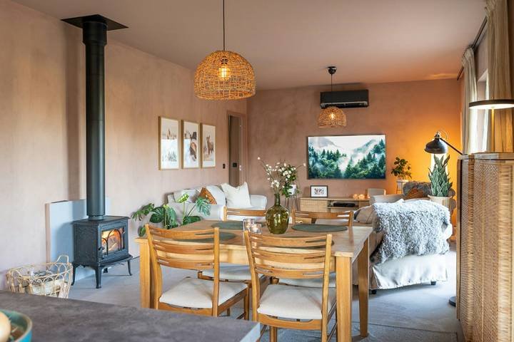 Design-Ferienhaus mit Gästehaus am Mullsjön in Hjo, Vättern