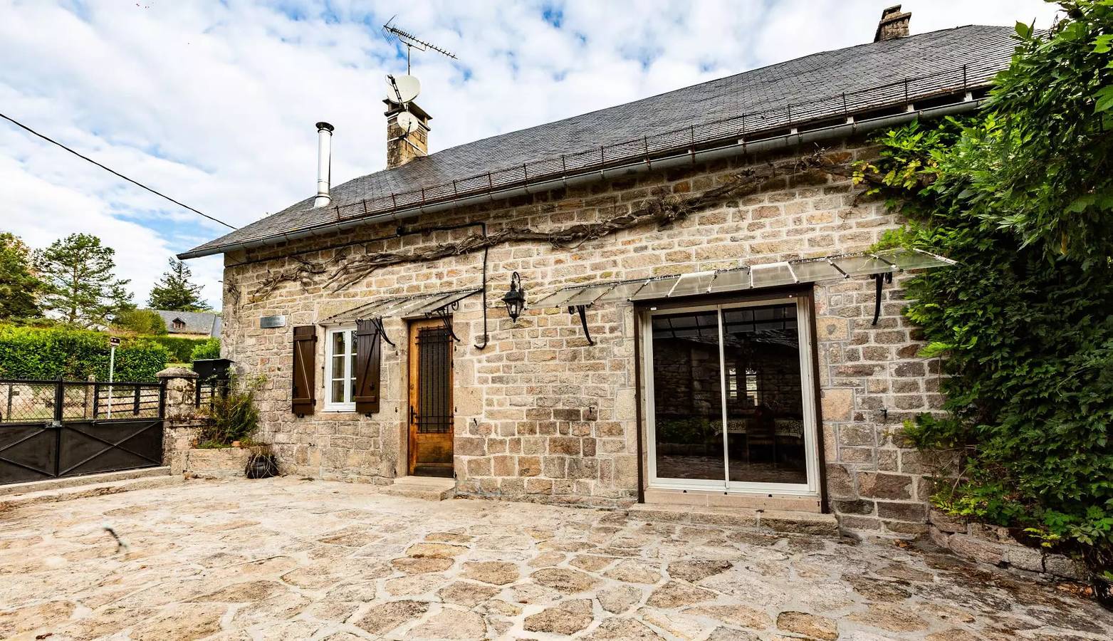 Gîte de France 8 Personen in Sarran, Tulle und Umgebung