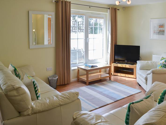 Cottage for 8 people, with Garden in Crantock