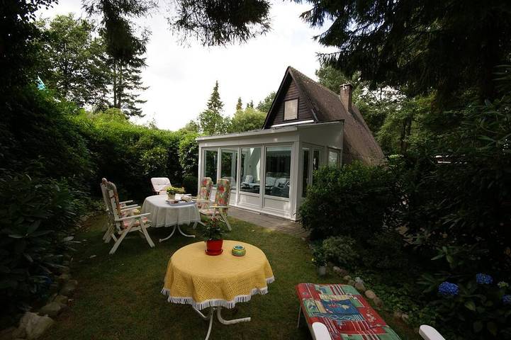 Ferienhaus für 4 Personen, mit Terrasse und Garten