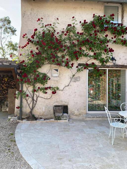 Gîte pour 3 personnes, avec Terrasse à Vineuil