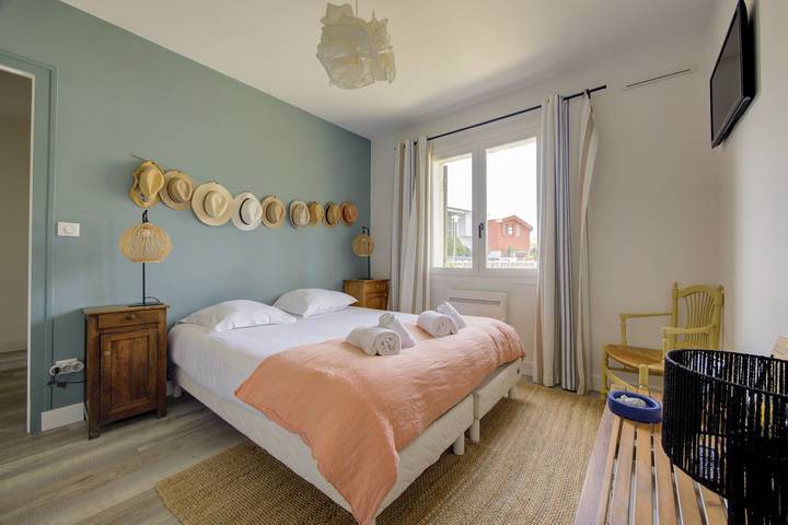 Location de vacances pour 8 personnes, avec Terrasse et Jardin au Cap Ferret - 4
