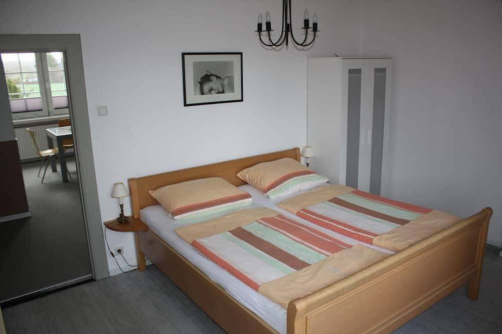 Ganze Wohnung, Wohnung in Gießelrade mit Großem Garten in Ahrensbök, Ostholstein