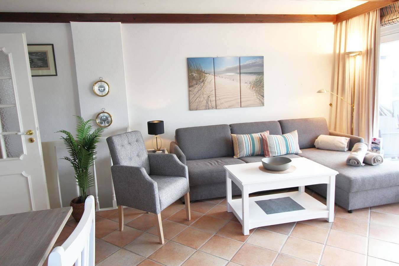 Apartamento entero, Gemütlich eingerichtetes Ferienappartement mit Platz für bis zu fünf Personen in Wenningstedt, Sylt