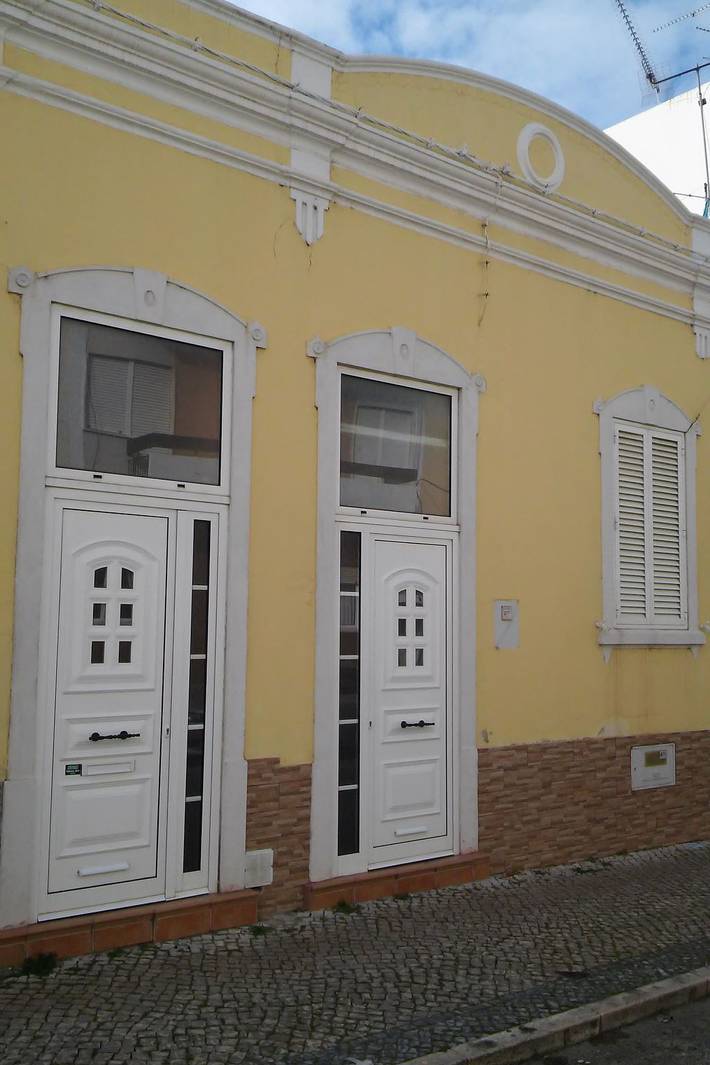 Ferienhaus für 6 Personen, mit Terrasse in Faro