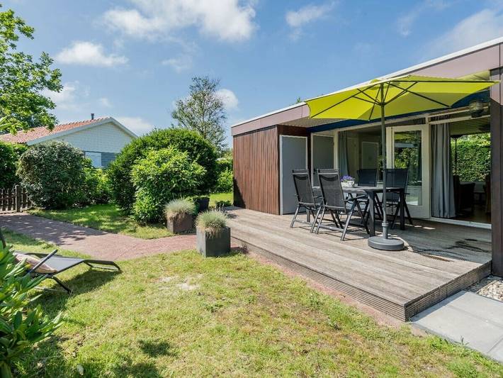 Ferienhaus für 4 Personen, mit Terrasse und Garten in Renesse - 2