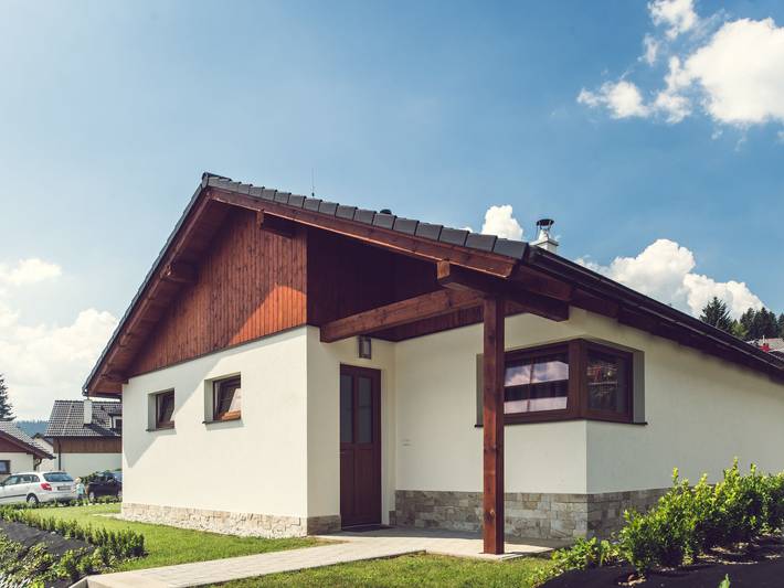 Vakantiehuis voor 5 personen, met Terras en Tuin in Lipno