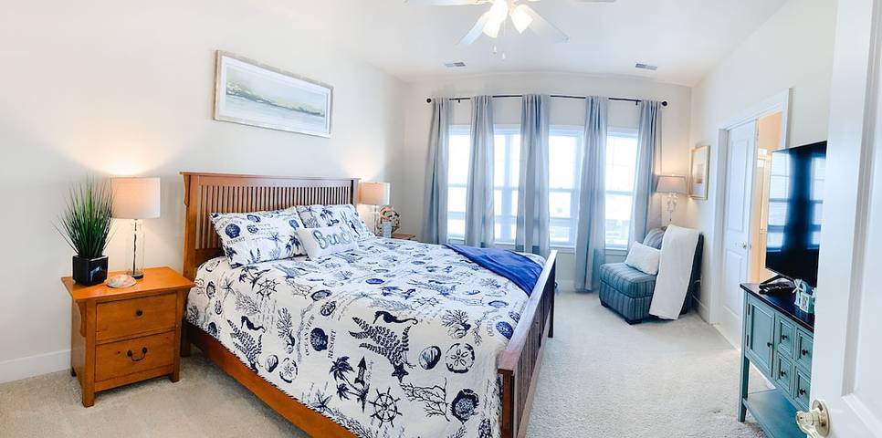 Vacation home for 15 people, with balcony in Ocean City