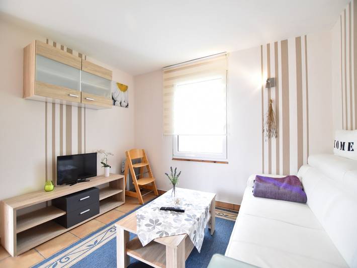 Ferienhaus für 4 Personen, mit Terrasse und Garten in Weitendorf-Hof - 4