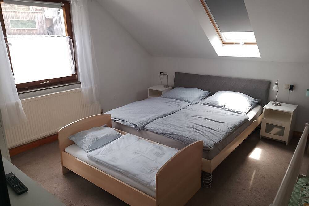 Ganze Wohnung, Ferienwohnung Böhrer im schönen Leinleitertal in Heiligenstadt, Fränkische Schweiz