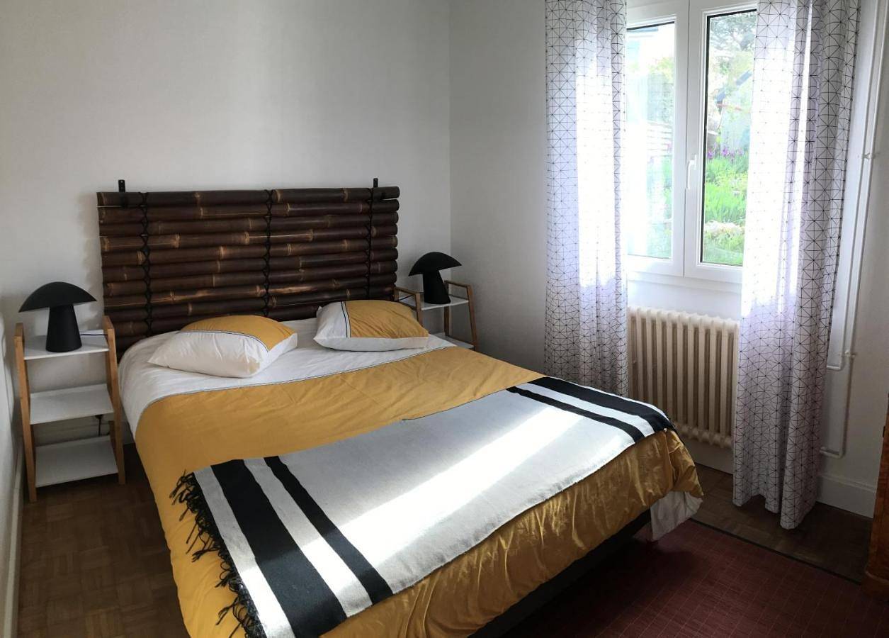 Double Room with Shared Bathroom in Moëlan-sur-Mer, Région de Quimper