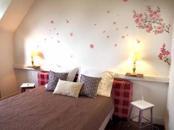 Gîte pour 4 personnes, avec vue et terrasse à Camlez