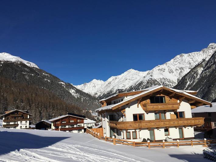 Ferienwohnung für 3 Personen, mit Balkon und Terrasse sowie Sauna