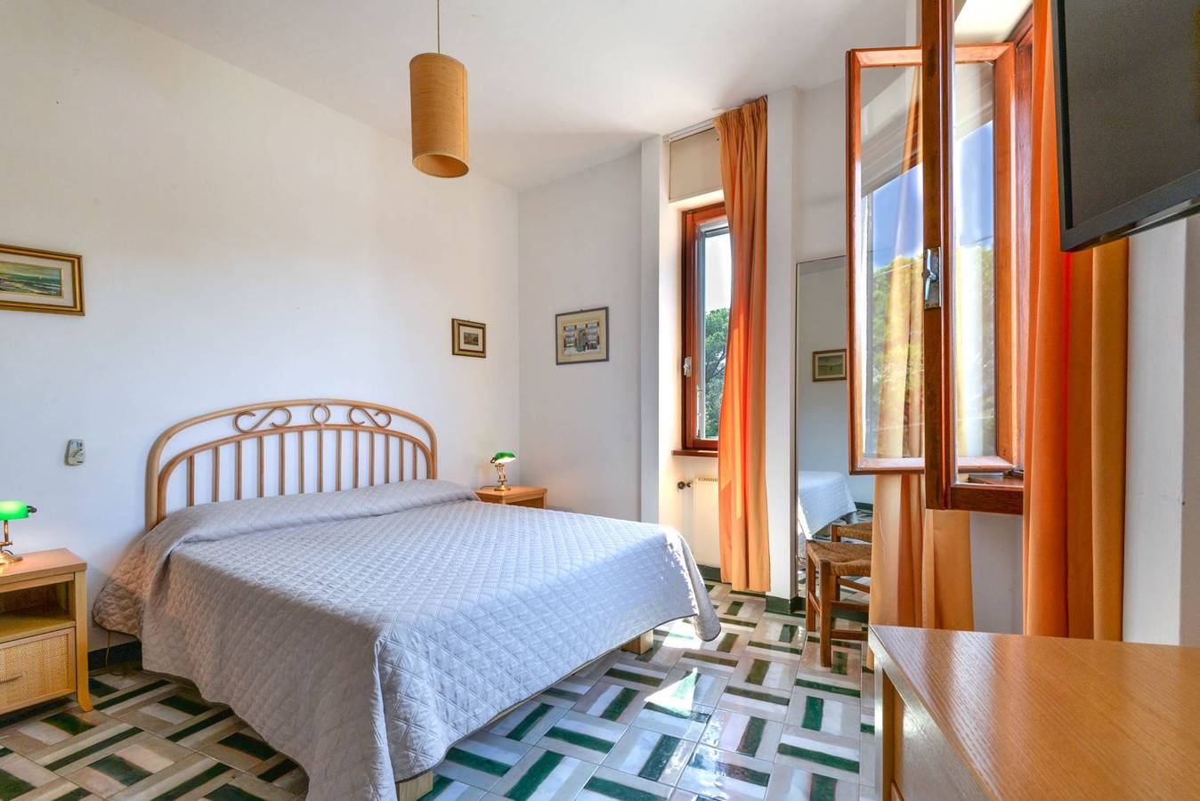 Villa für 12 Personen mit Garten in Spiagga di Naregno (Naregno), Capoliveri