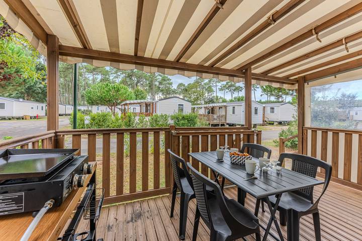 Gîte pour 4 personnes, avec bassin pour enfant et jardin, adapté aux familles à Saint-Julien-en-Born - 4
