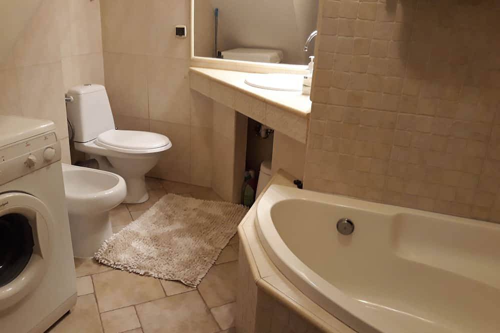 Hel lägenhet, Cozy studio apartment for 6, in the center of Sopot - close to all attractions ! in Sopot, Tricity