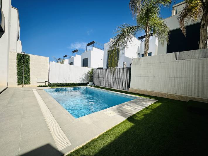 Casa rural para 6 personas, con balcón y jardín en Orihuela - 3