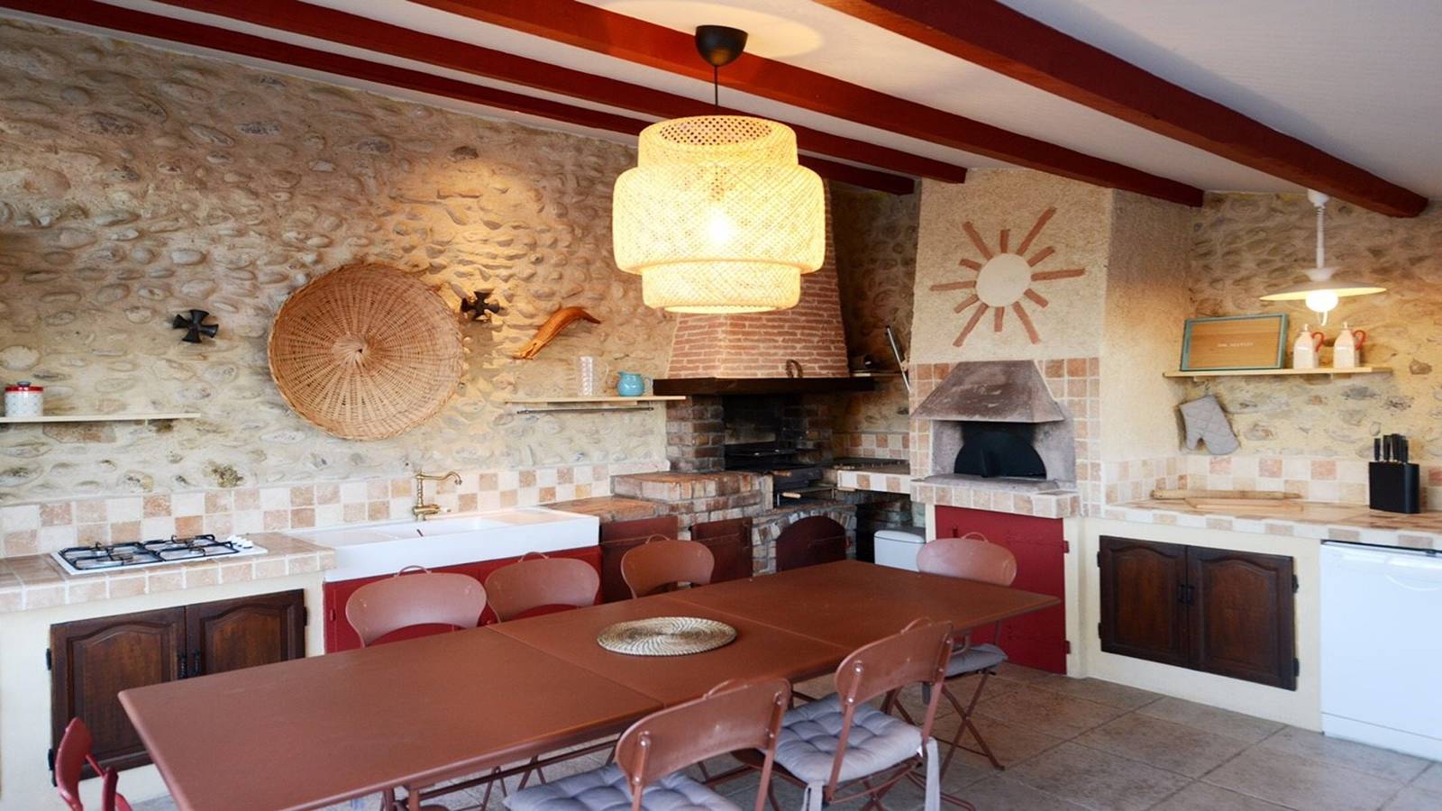 Lou Parpaioun in Oraison, Alpes-de-Haute-Provence