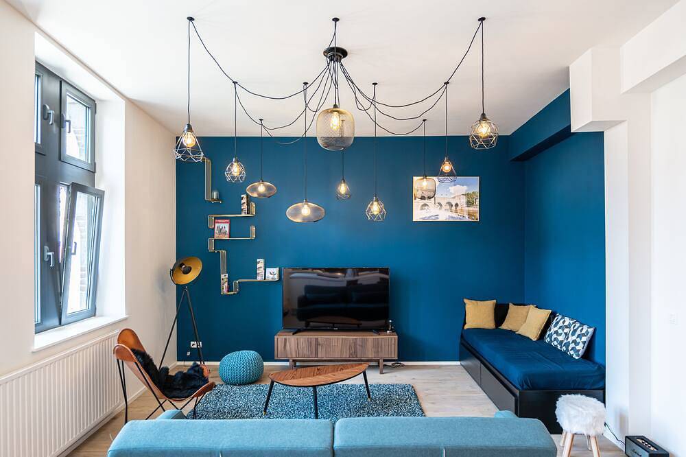 Ganze Wohnung, La Camuche by François Joseph Peterinck in Tournai, Hennegau