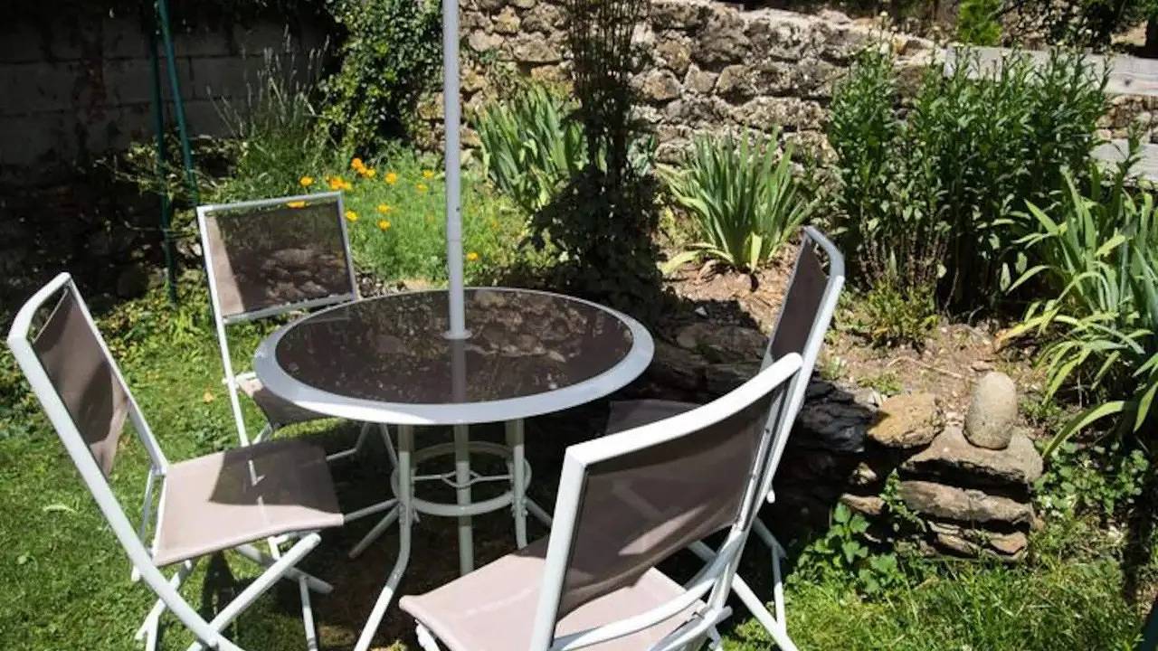 Appartement de vacances entier, Appartement de vacances pour 7 personnes avec piscine in Cubières, Parc national des Cévennes
