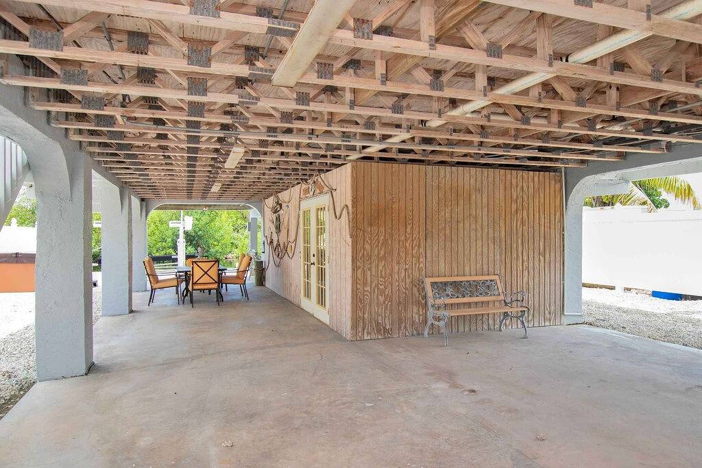 Beautiful Family Big Pine Retreat! Short drive to Key West! in Big Pine Key, Lower Keys
