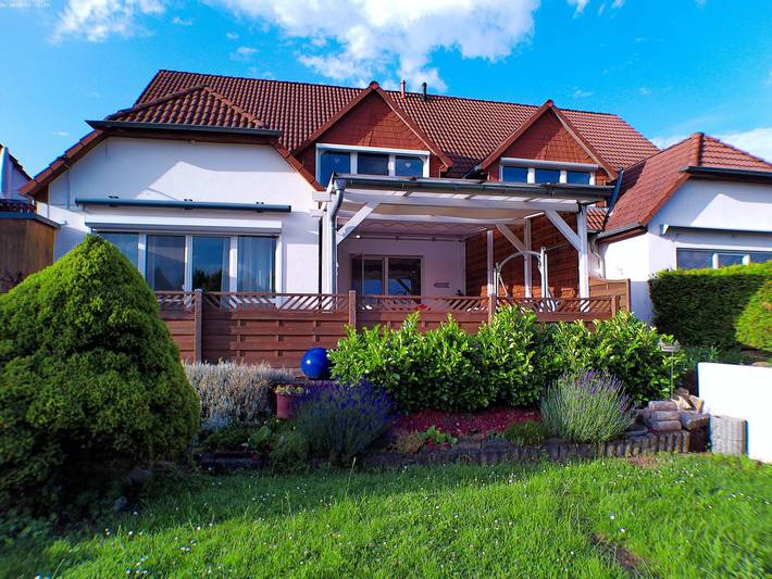 Ferienwohnung für 5 Personen, mit Balkon und Garten in Wartburg
