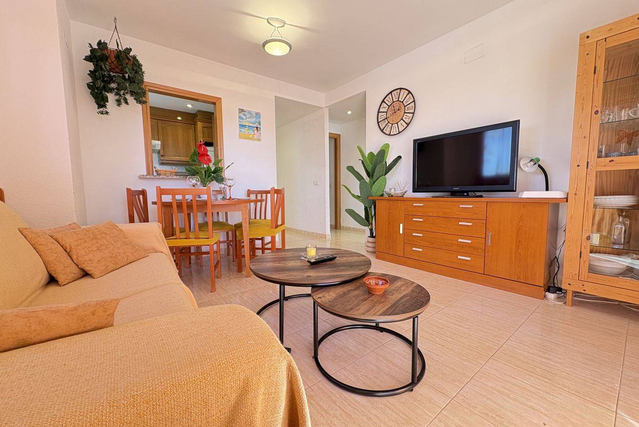 Ganze Wohnung, Acv- Marina Trebol Iii-2ª Linea planta 1 sur (3hab) in Marina d'Or, Oropesa del Mar